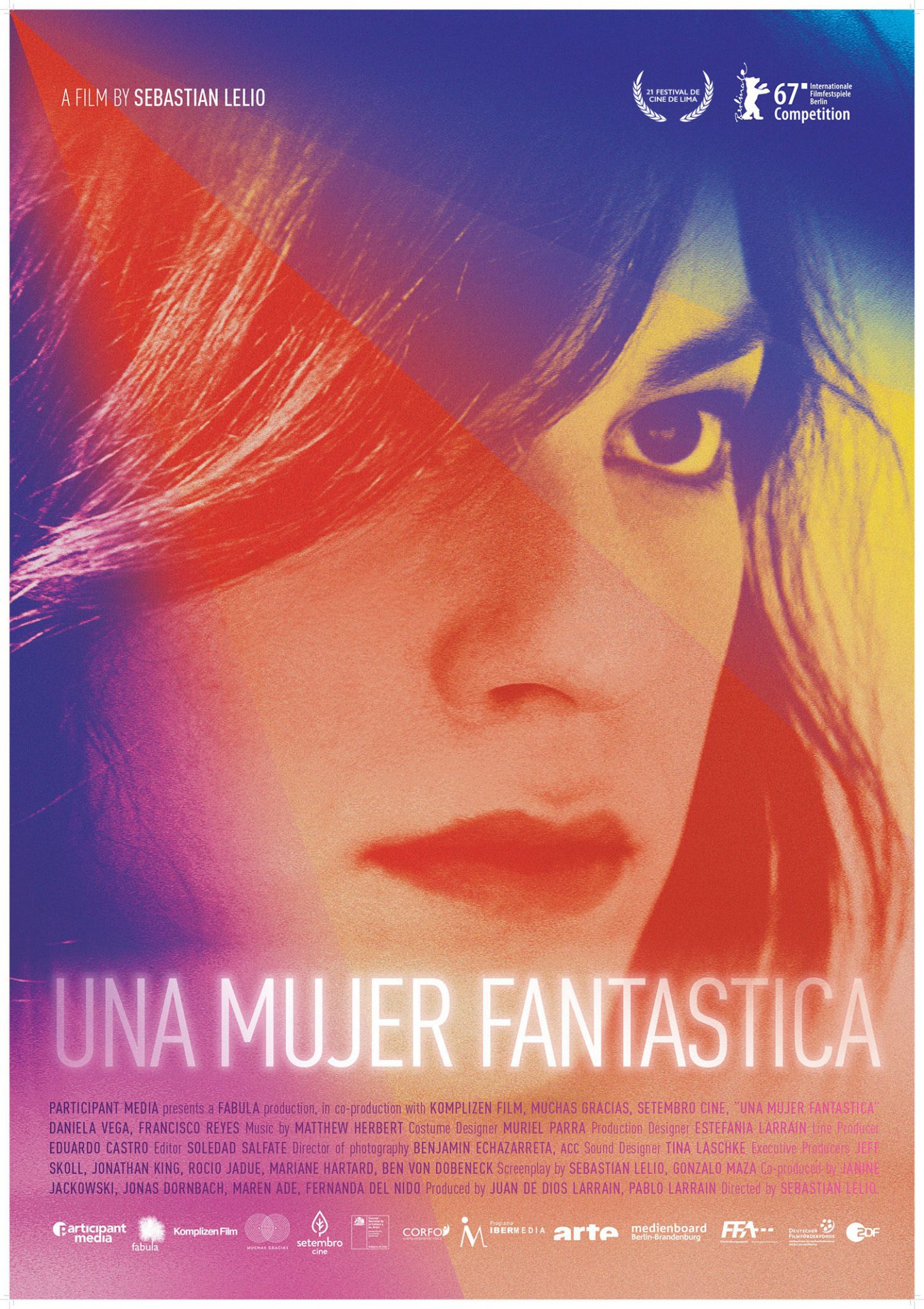 afiche publicitario de la película Una Mujer Fantástica, aparece en él la cara de Daniela Vega