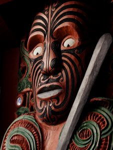 mascara maori