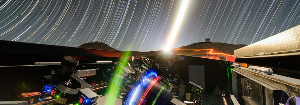 flashes de luz, alusión al big data cósmico